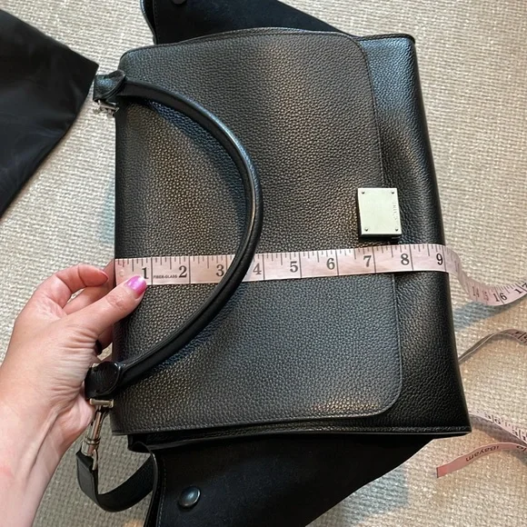 Celine Black Trapeze Bag - Picture 16 of 16